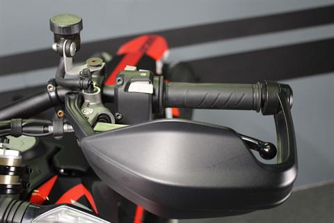 2024 Ducati Hypermotard 698 Mono RVE in Portland, Oregon - Photo 9