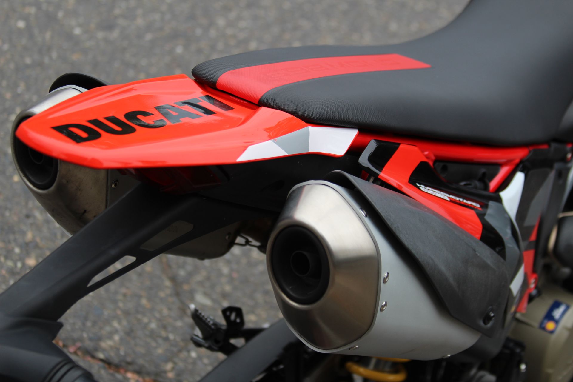 2024 Ducati Hypermotard 698 Mono RVE in Portland, Oregon - Photo 9