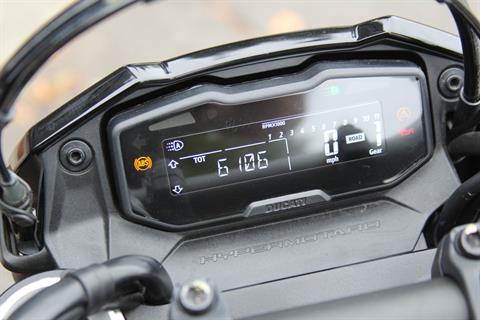 2024 Ducati Hypermotard 698 Mono RVE in Portland, Oregon - Photo 10