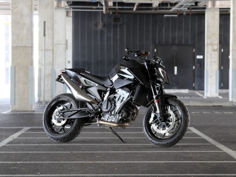 2022 KTM 890 Duke in Portland, Oregon - Photo 1