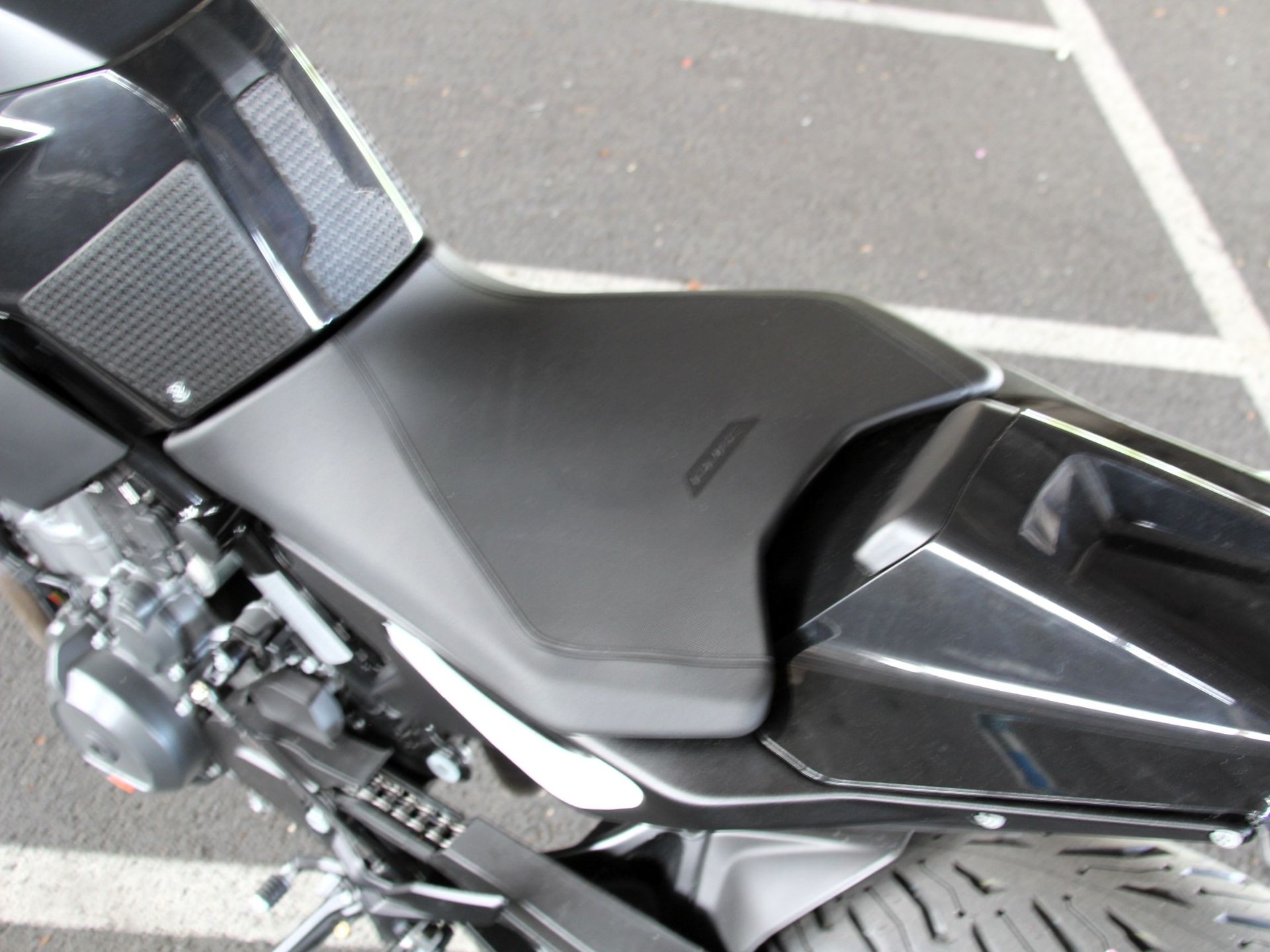 2022 KTM 890 Duke in Portland, Oregon - Photo 7