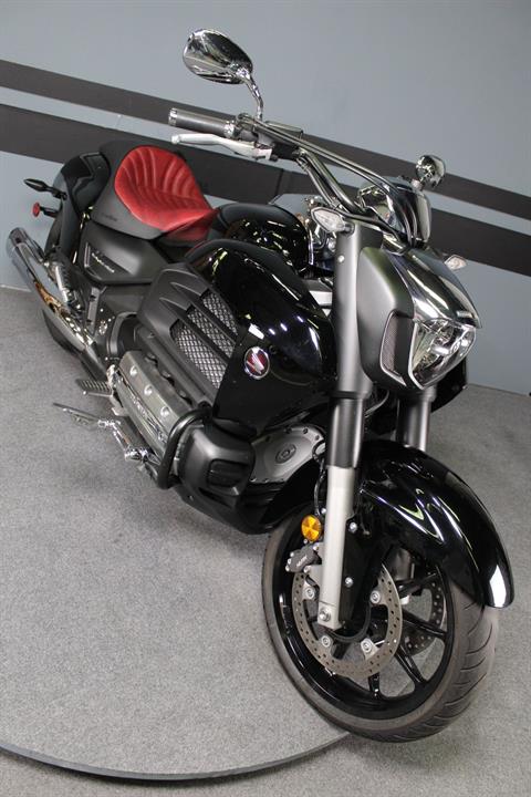 2014 Honda Gold Wing® Valkyrie® ABS in Portland, Oregon - Photo 2