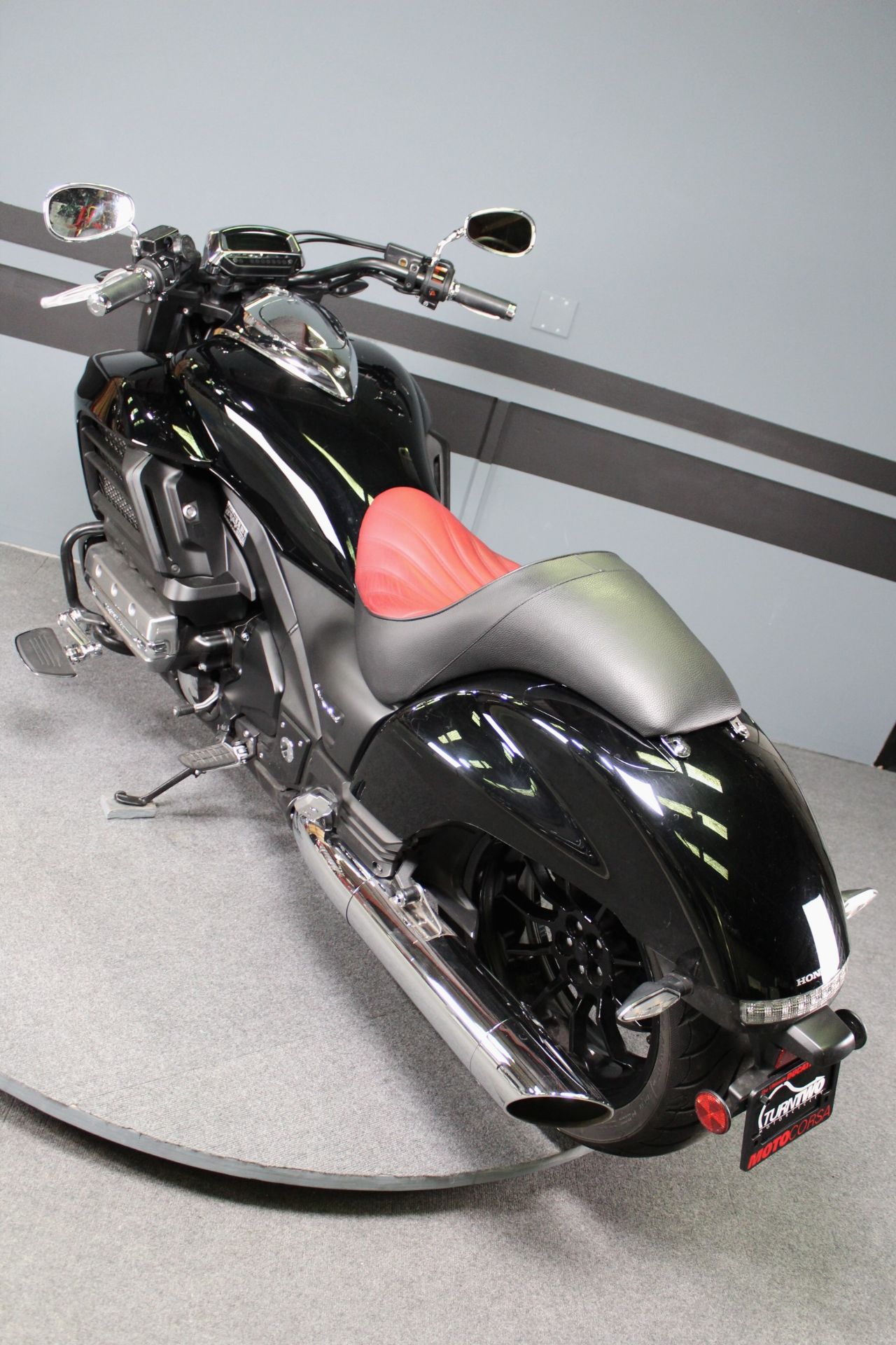 2014 Honda Gold Wing® Valkyrie® ABS in Portland, Oregon - Photo 3