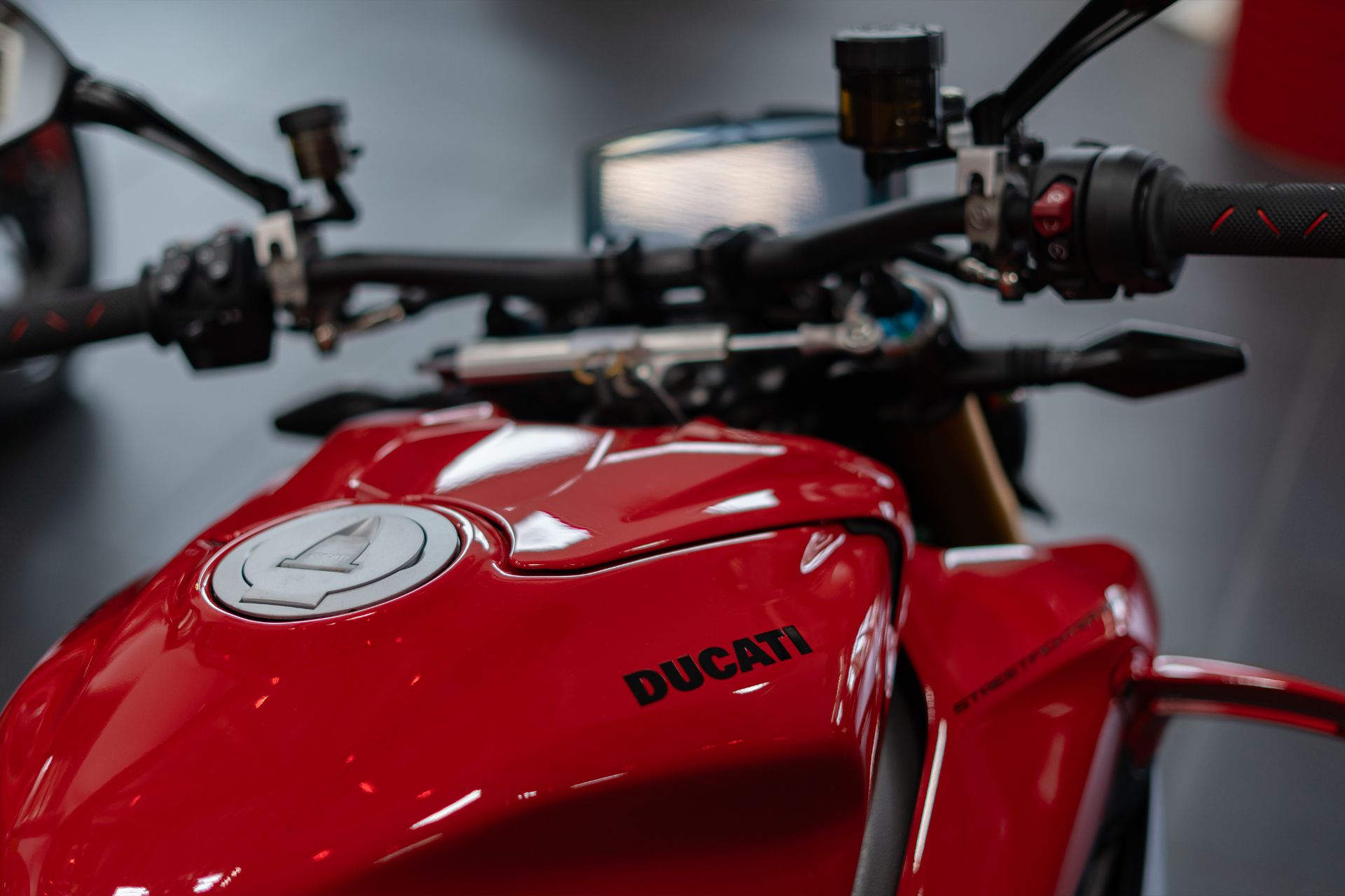 2026 Ducati Streetfighter V4 S in Portland, Oregon - Photo 4