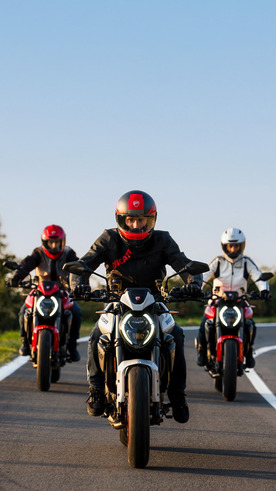 2026 Ducati Monster in Portland, Oregon - Photo 25