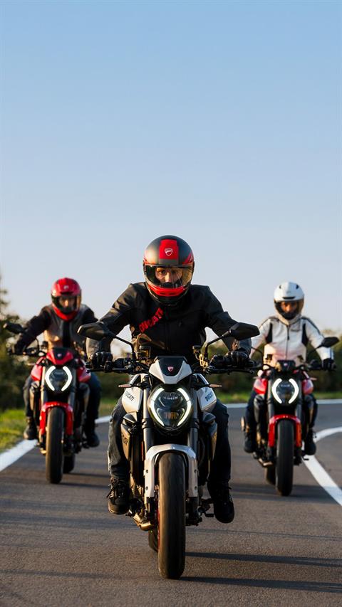 2026 Ducati Monster in Portland, Oregon - Photo 25