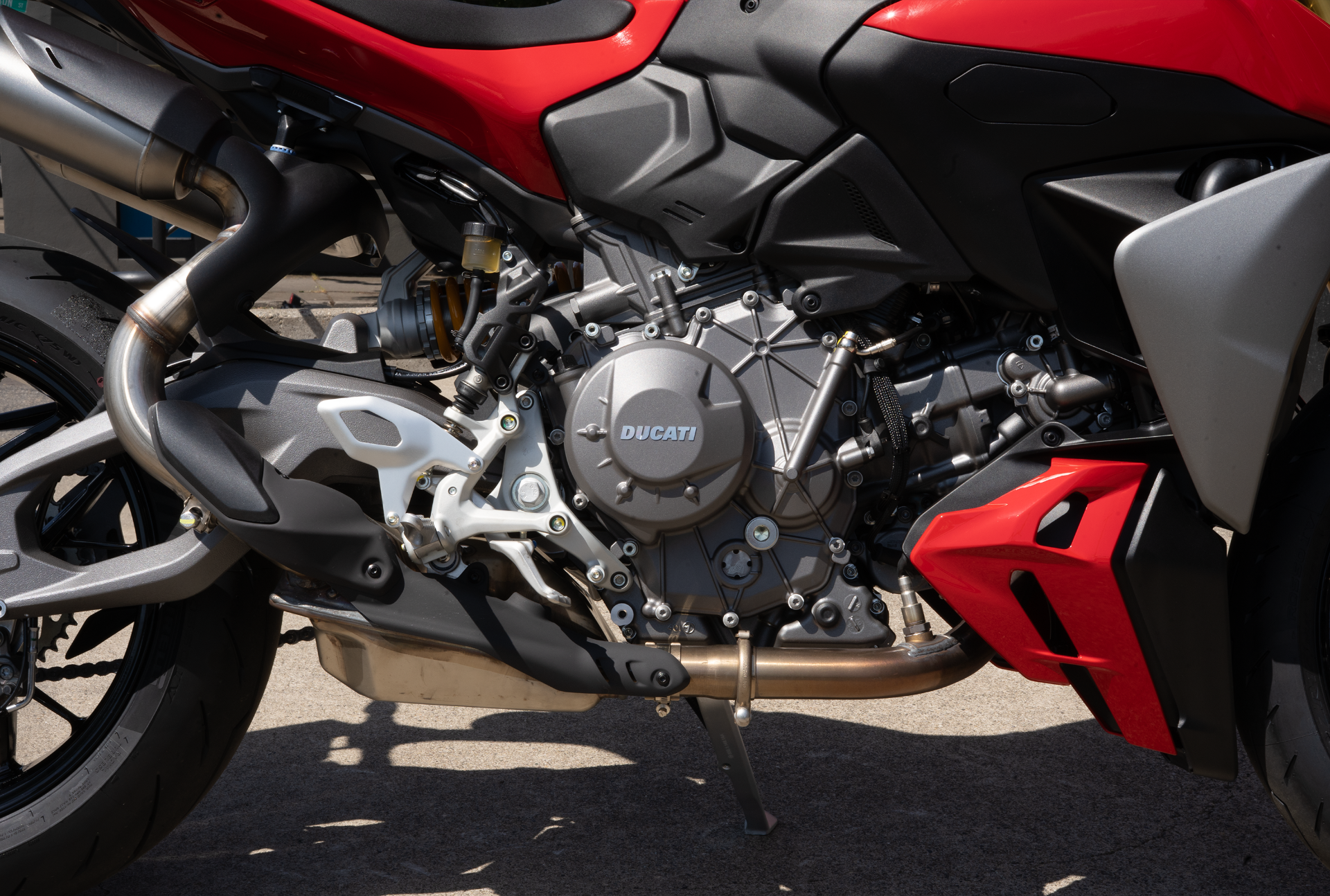 2026 Ducati Streetfighter V2 S in Portland, Oregon - Photo 2