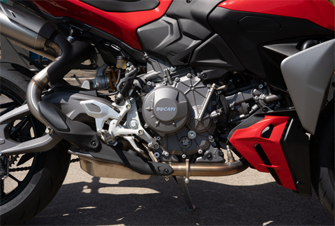 2026 Ducati Streetfighter V2 S in Portland, Oregon - Photo 2