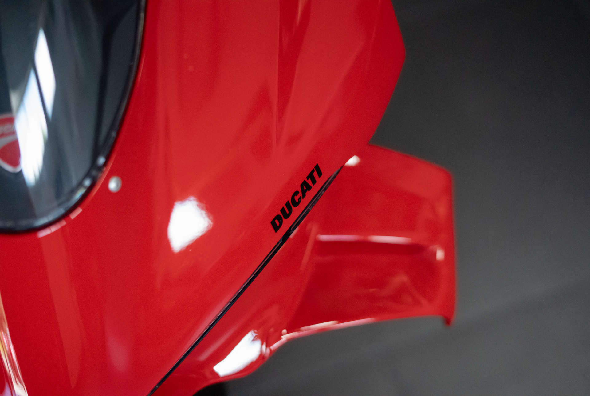 2025 Ducati Panigale V4 S in Portland, Oregon - Photo 2