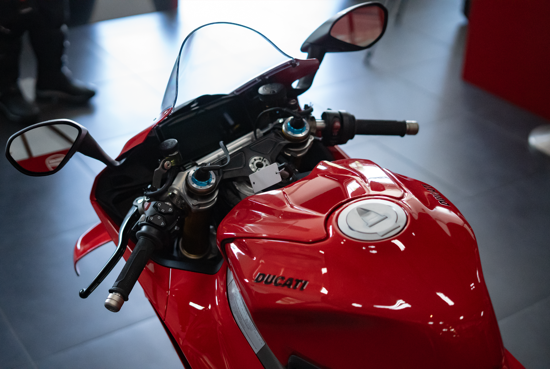2025 Ducati Panigale V4 S in Portland, Oregon - Photo 11