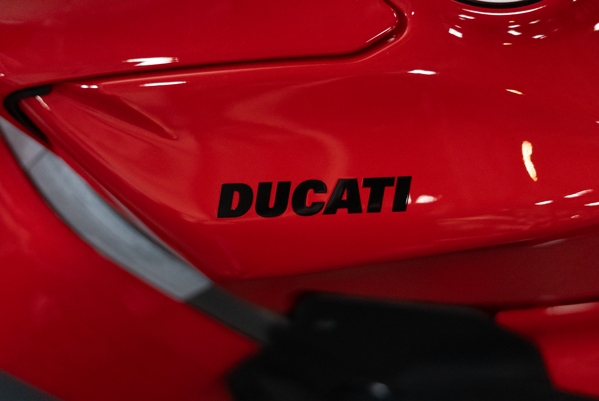 2025 Ducati Panigale V4 S in Portland, Oregon - Photo 12