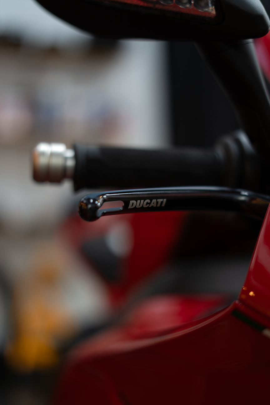 2025 Ducati Panigale V4 S in Portland, Oregon - Photo 4