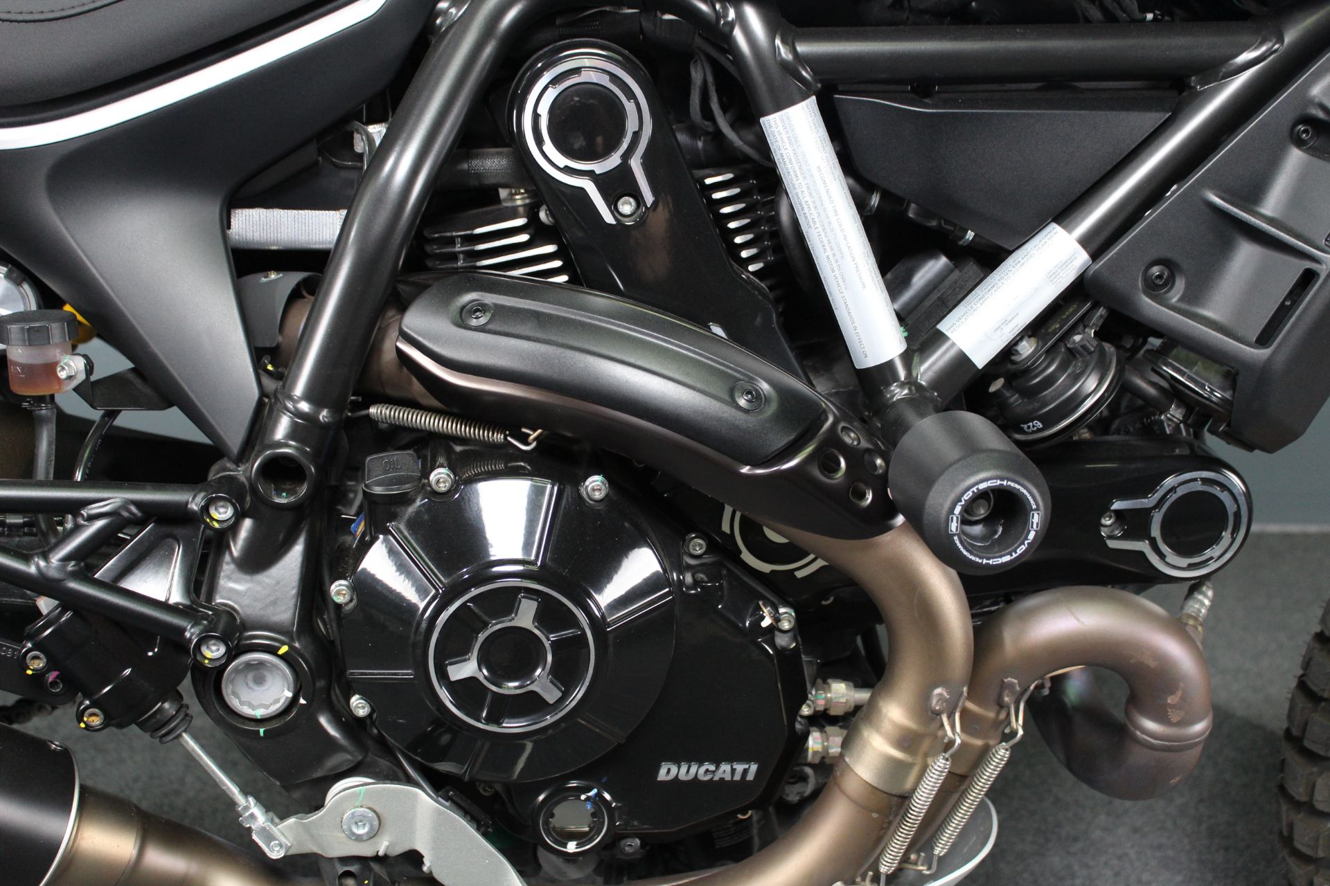 2023 Ducati Scrambler Desert Sled in Portland, Oregon - Photo 11