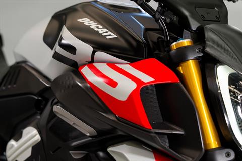 2026 Ducati Diavel V4 RS in Portland, Oregon - Photo 3