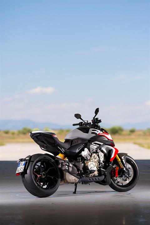 2026 Ducati Diavel V4 RS in Portland, Oregon - Photo 19