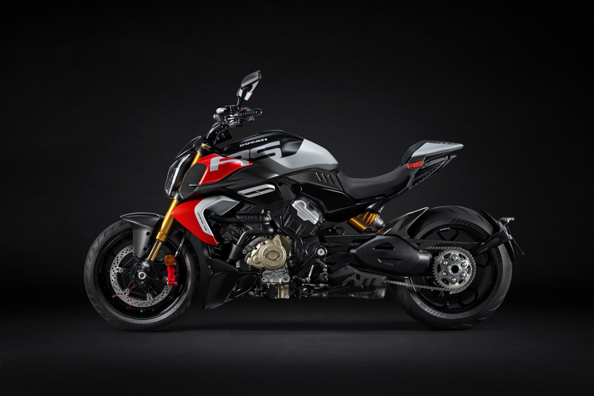 2026 Ducati Diavel V4 RS in Portland, Oregon - Photo 7