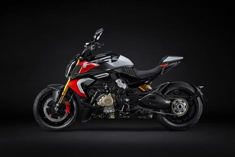 2026 Ducati Diavel V4 RS in Portland, Oregon - Photo 7
