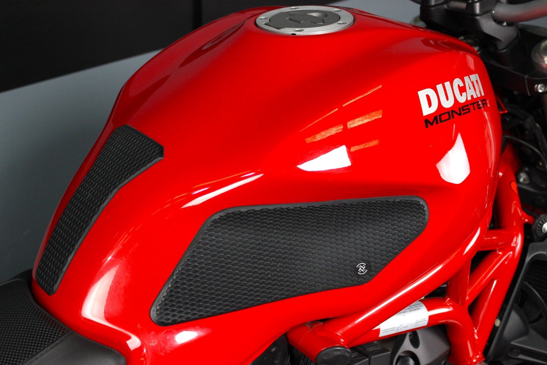 2018 Ducati Monster 821 in Portland, Oregon - Photo 9