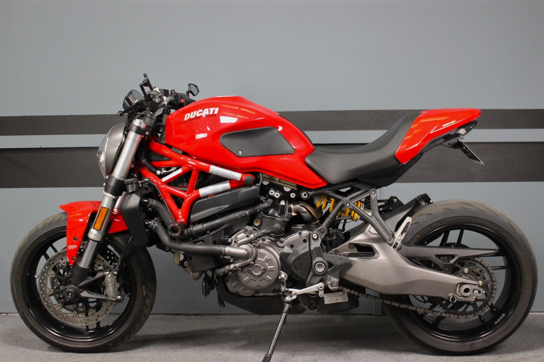 2018 Ducati Monster 821 in Portland, Oregon - Photo 4