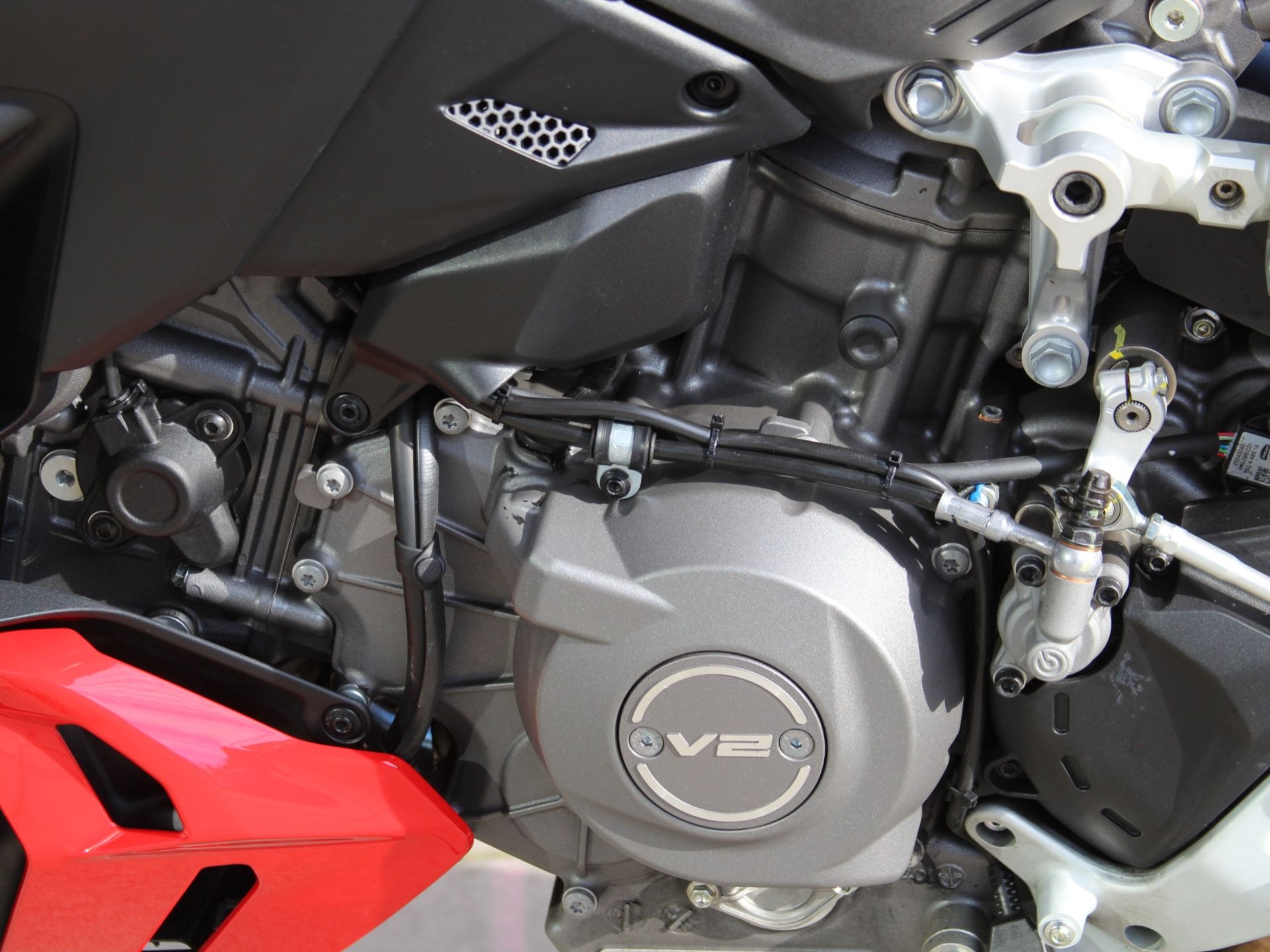 2025 Ducati Streetfighter V2 S in Portland, Oregon - Photo 10