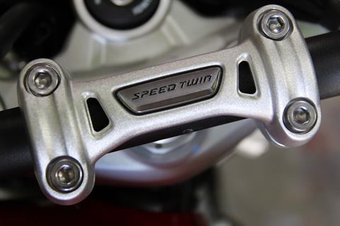 2023 Triumph Speed Twin 1200 in Portland, Oregon - Photo 4