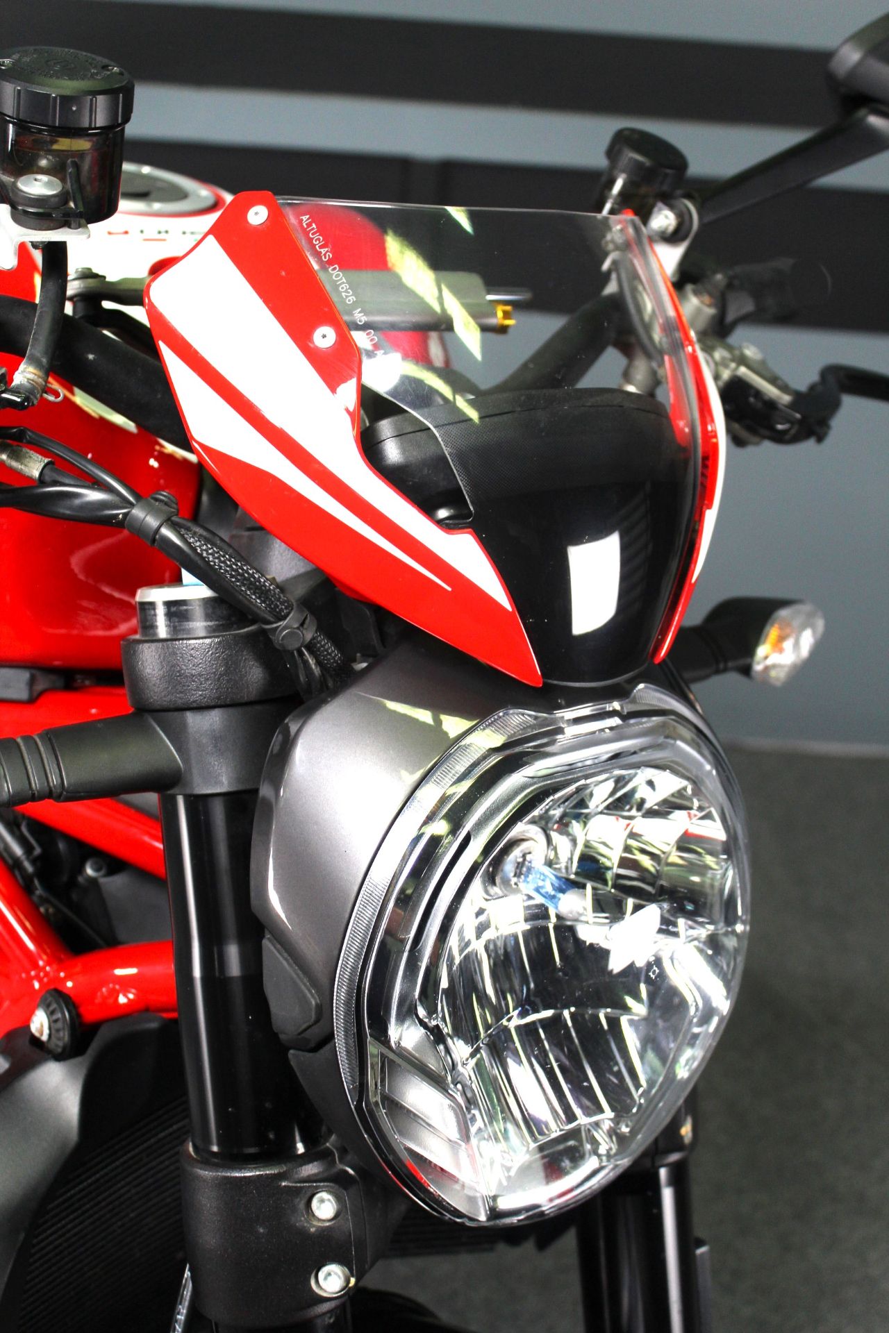 2018 Ducati Monster 1200 R in Portland, Oregon - Photo 5