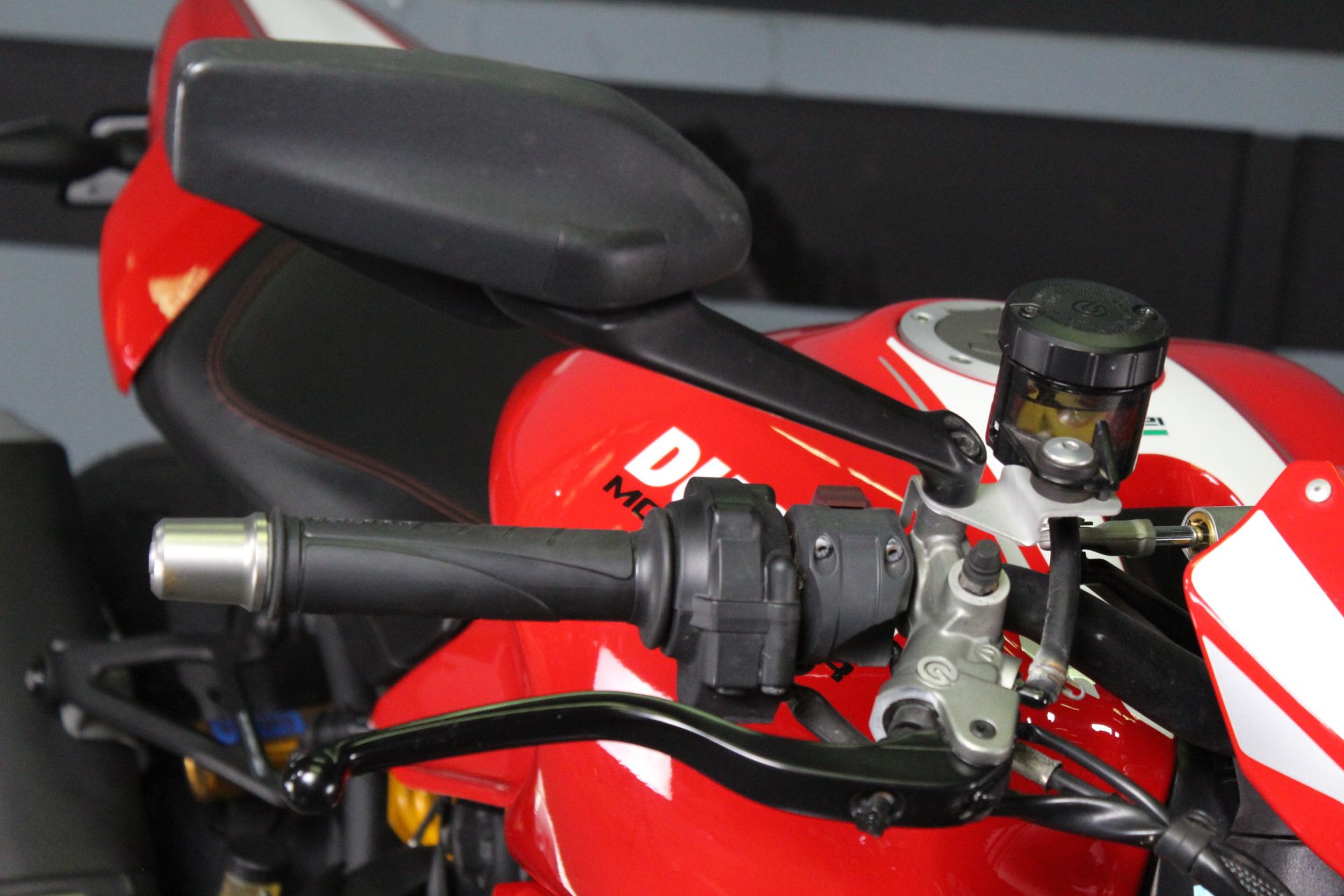 2018 Ducati Monster 1200 R in Portland, Oregon - Photo 10