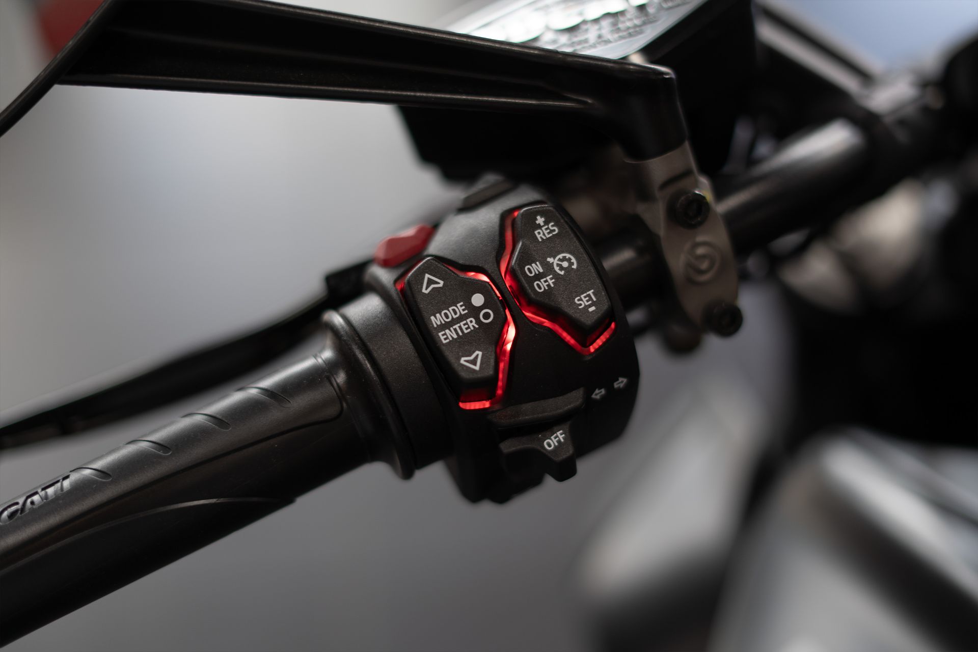 2026 Ducati Diavel V4 in Portland, Oregon - Photo 3