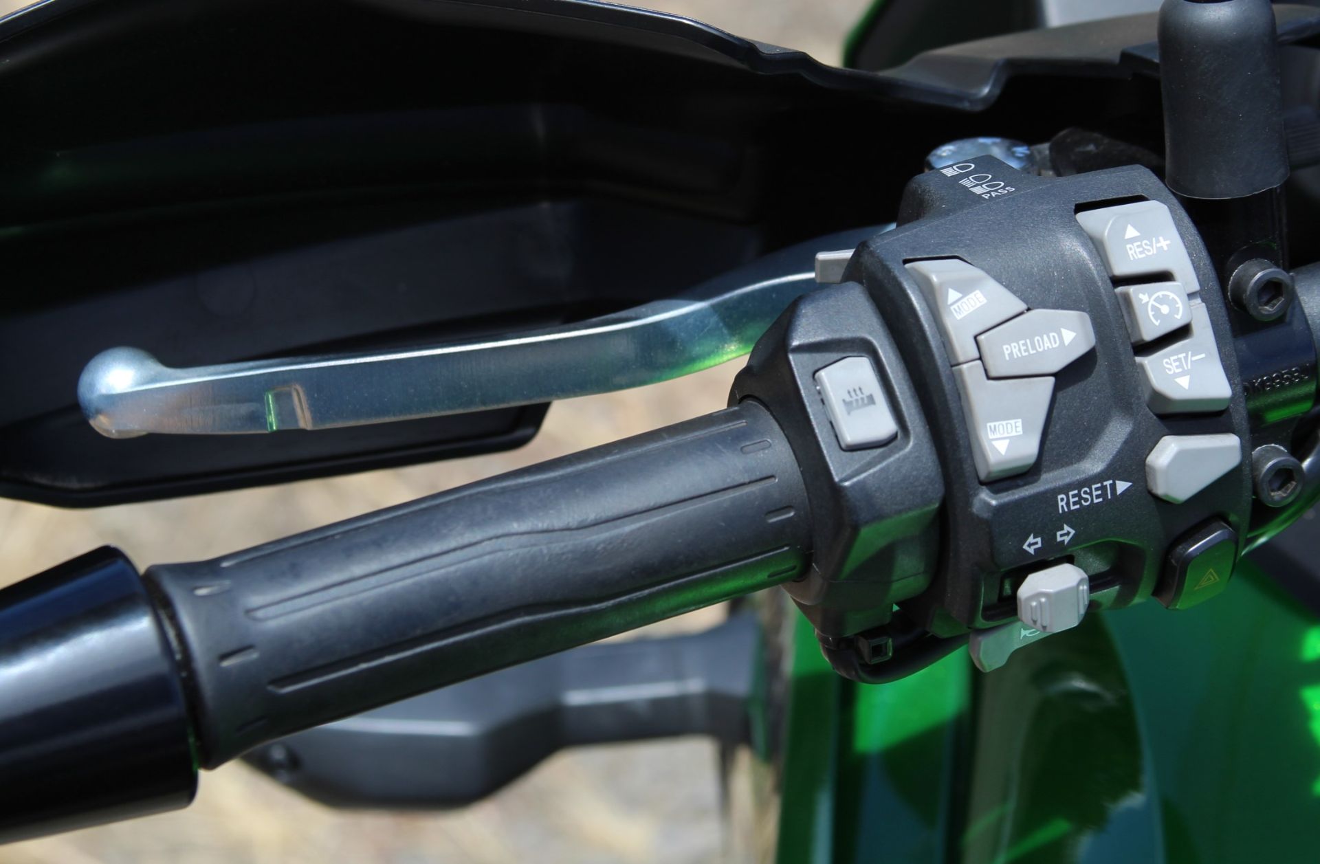 2020 Kawasaki Versys 1000 SE LT+ in Portland, Oregon - Photo 6