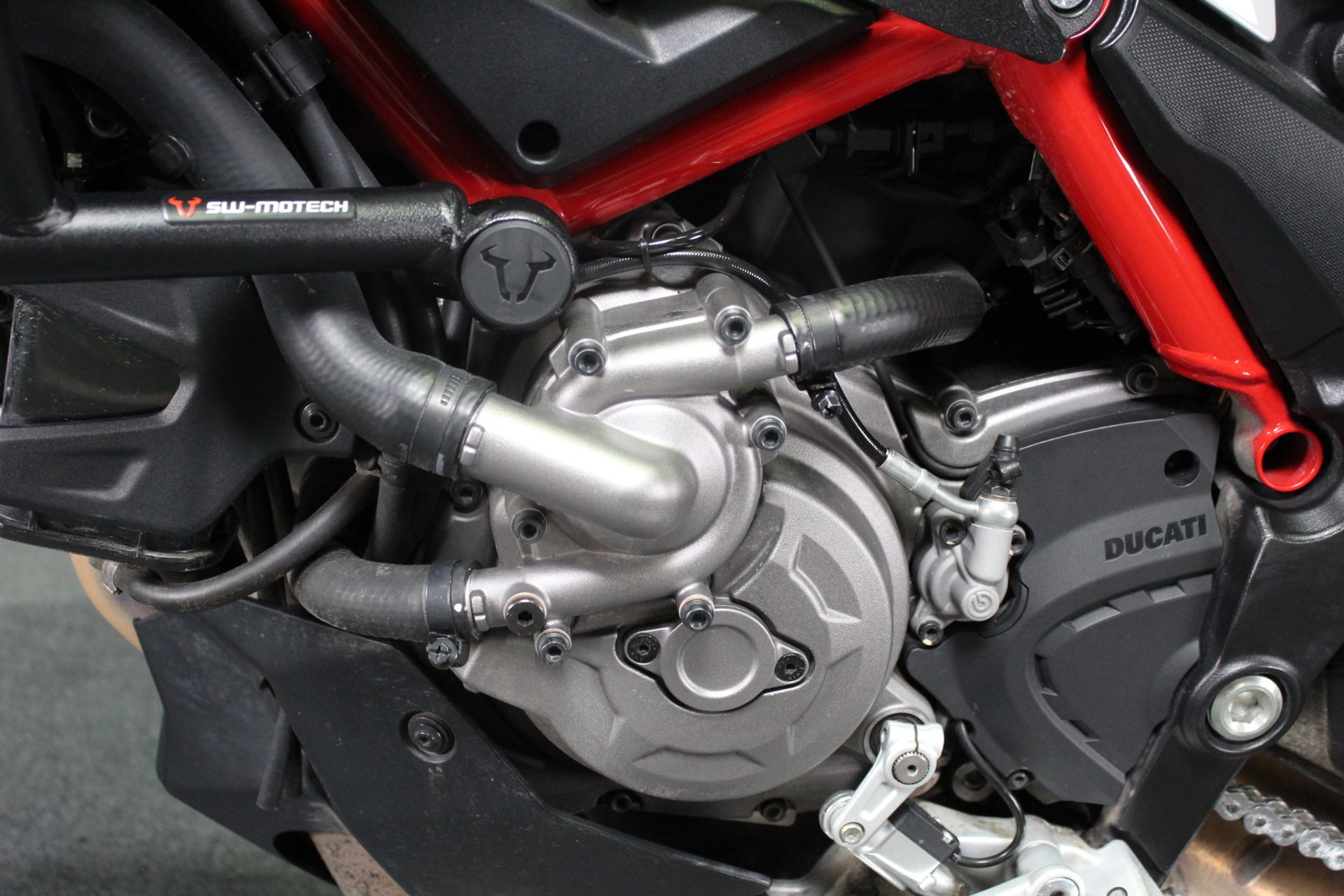 2020 Ducati Multistrada 950 S Spoked Wheel in Portland, Oregon - Photo 14