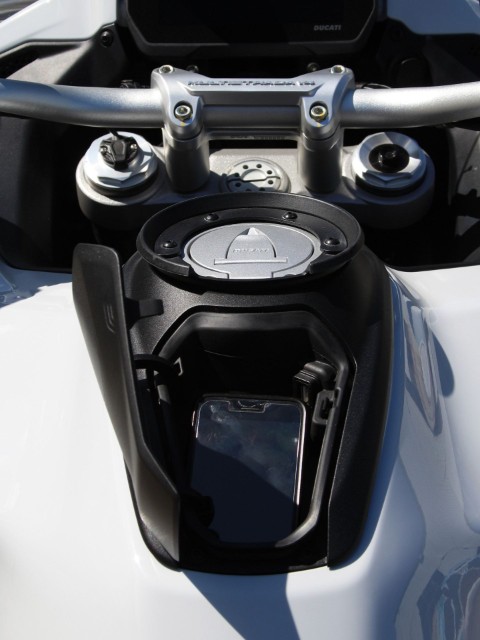 2023 Ducati Multistrada V4 S Travel & Radar in Portland, Oregon - Photo 8
