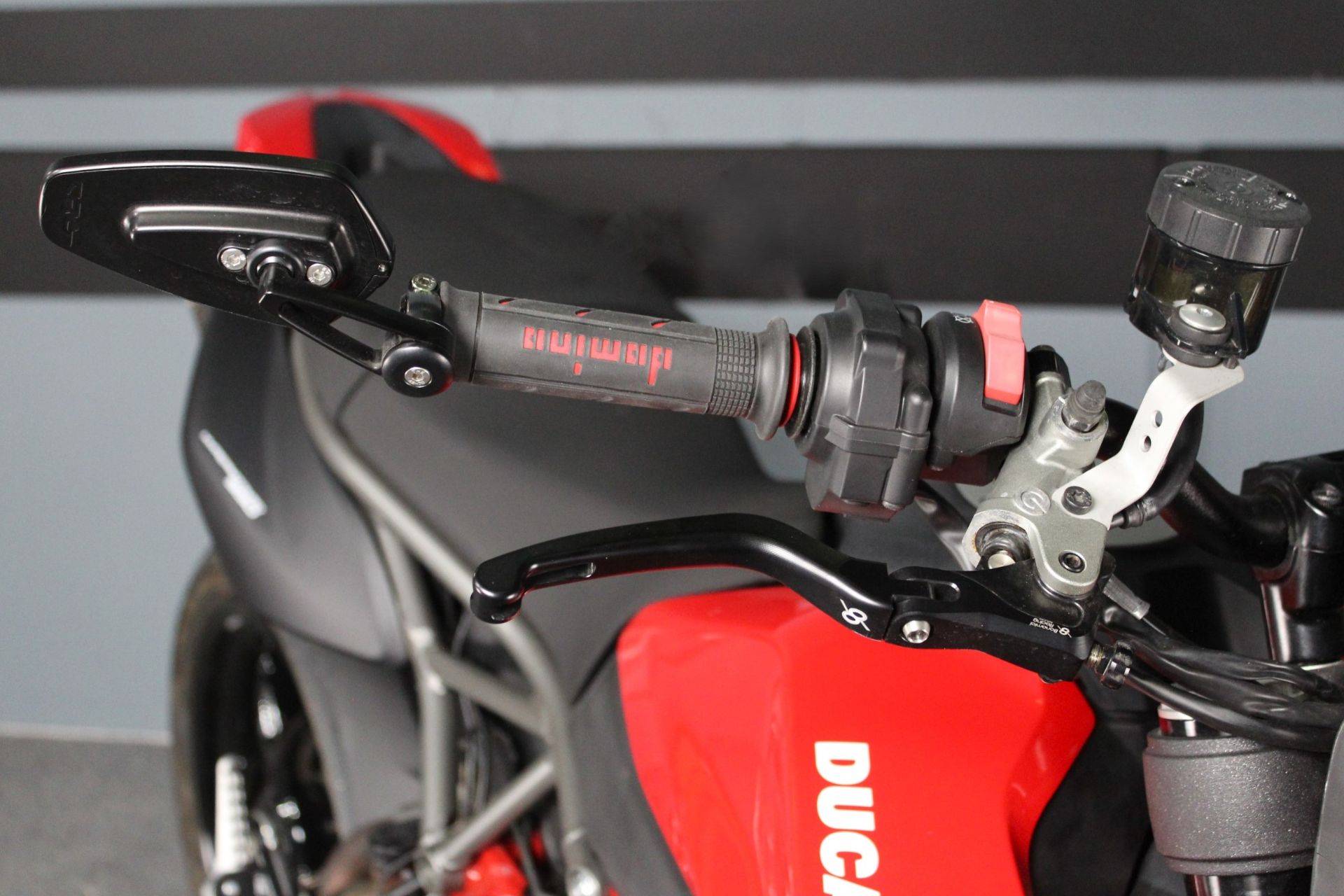 2021 Ducati Hypermotard 950 in Portland, Oregon - Photo 8