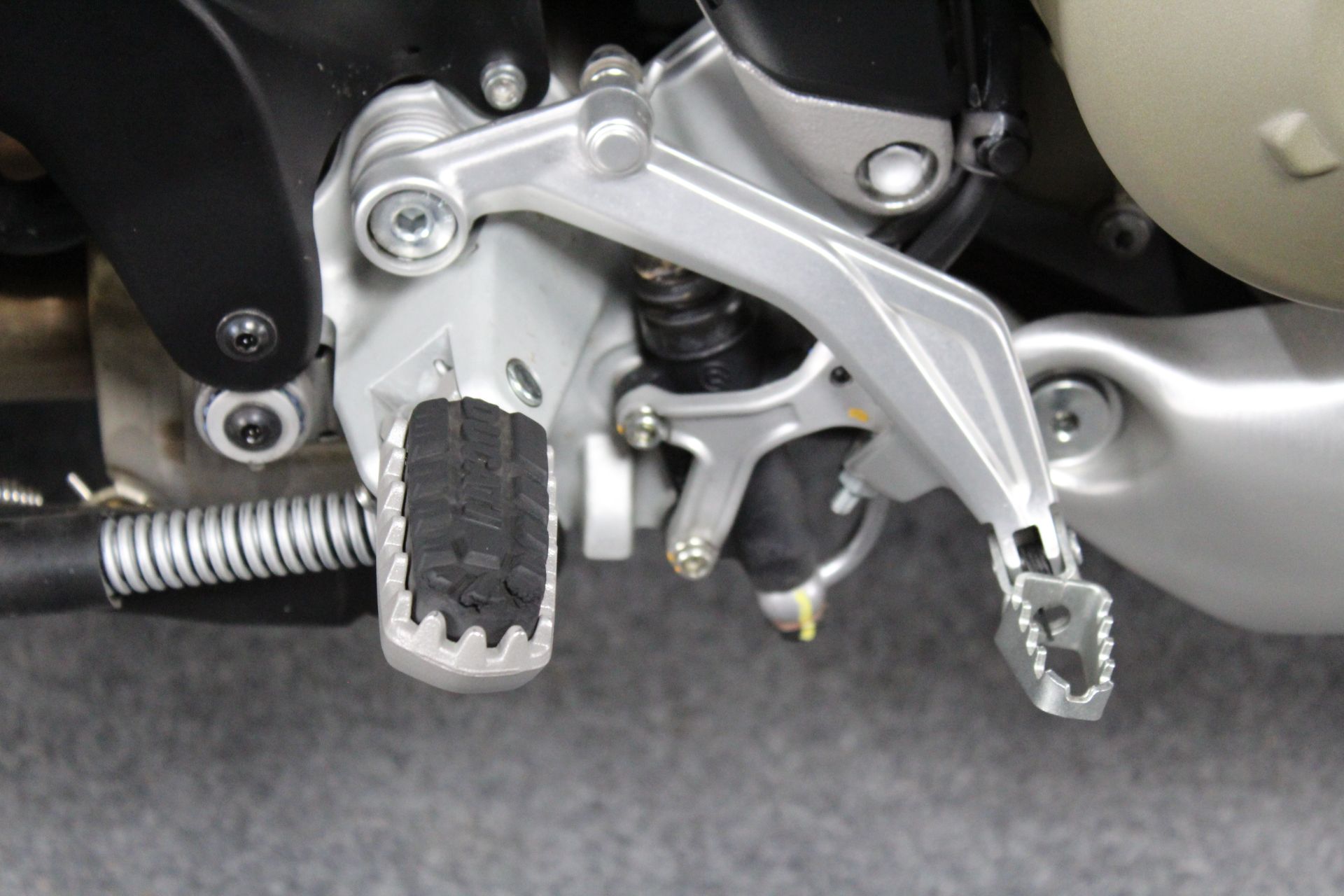 2022 Ducati Multistrada V4 S Travel & Radar in Portland, Oregon - Photo 14