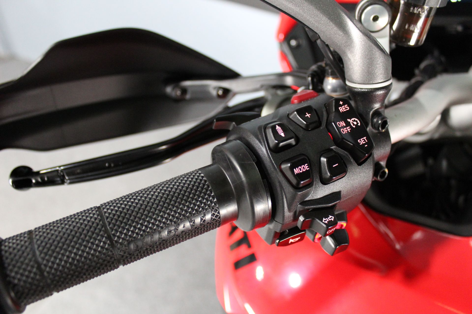 2022 Ducati Multistrada V4 S Travel & Radar in Portland, Oregon - Photo 9