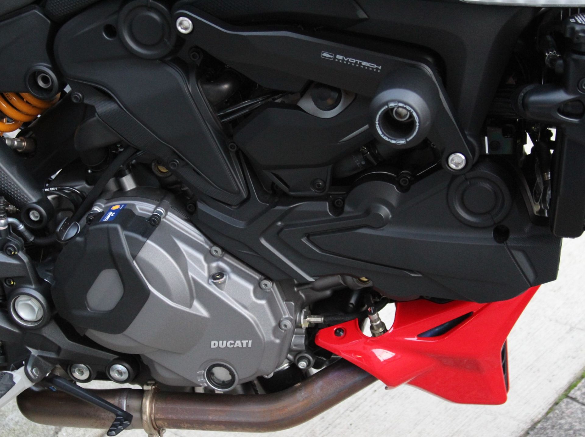 2024 Ducati Monster 30th Anniversario in Portland, Oregon - Photo 8