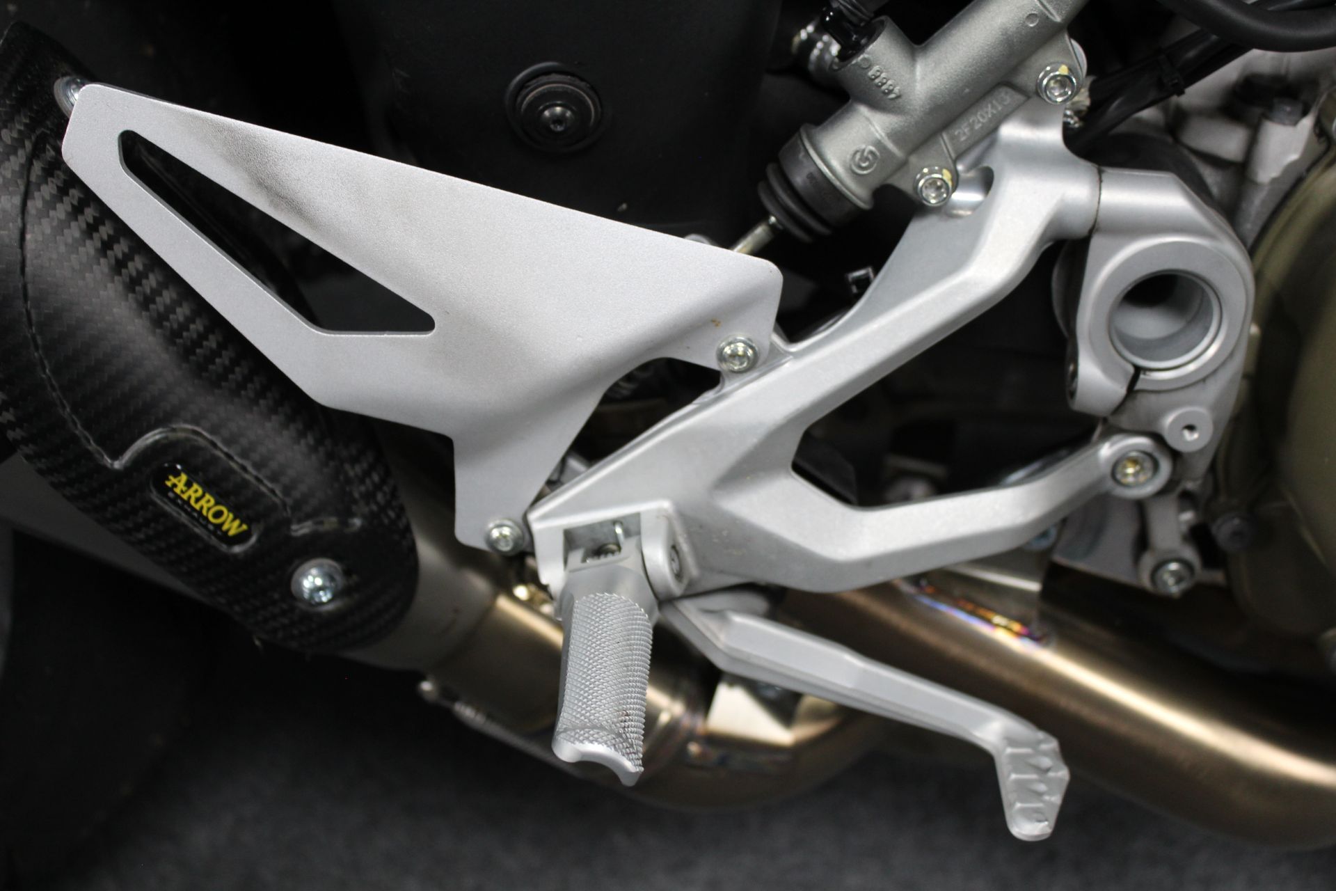 2022 Ducati Streetfighter V4 S in Portland, Oregon - Photo 15