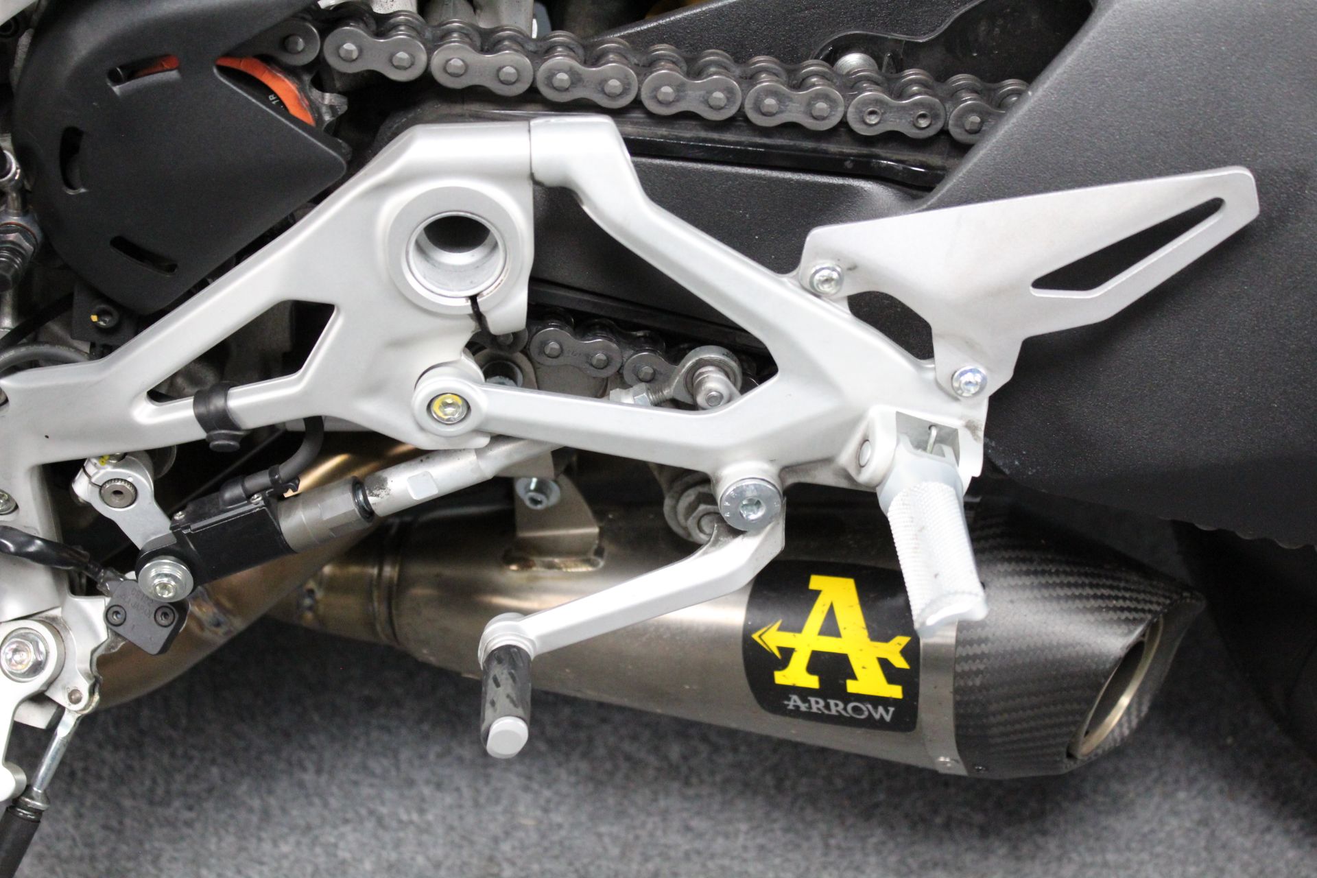 2022 Ducati Streetfighter V4 S in Portland, Oregon - Photo 16