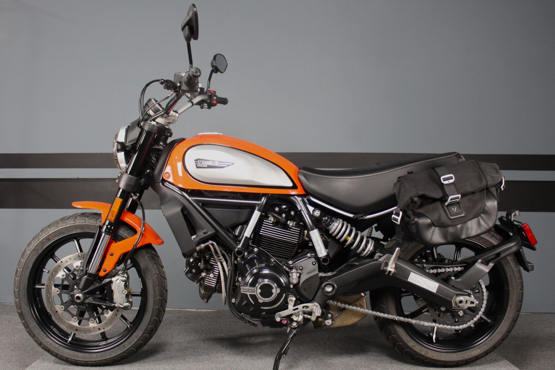 2019 Ducati Scrambler Icon in Portland, Oregon - Photo 4