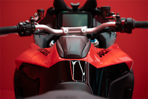 2025 Ducati Multistrada V4 Pikes Peak in Portland, Oregon - Photo 5