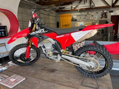 2026 Ducati Desmo450 MX Factory in Portland, Oregon - Photo 1