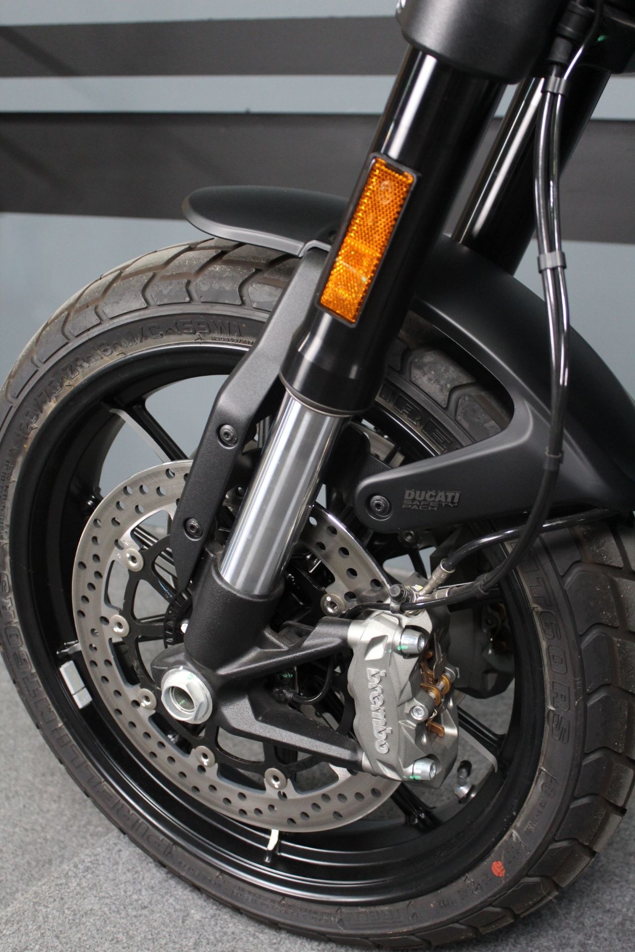 2022 Ducati Scrambler 1100 Dark PRO in Portland, Oregon - Photo 8
