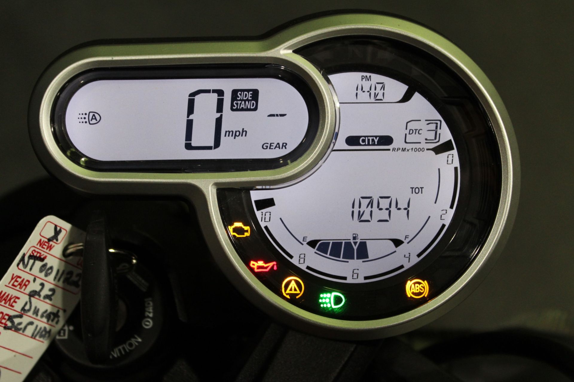 2022 Ducati Scrambler 1100 Dark PRO in Portland, Oregon - Photo 21
