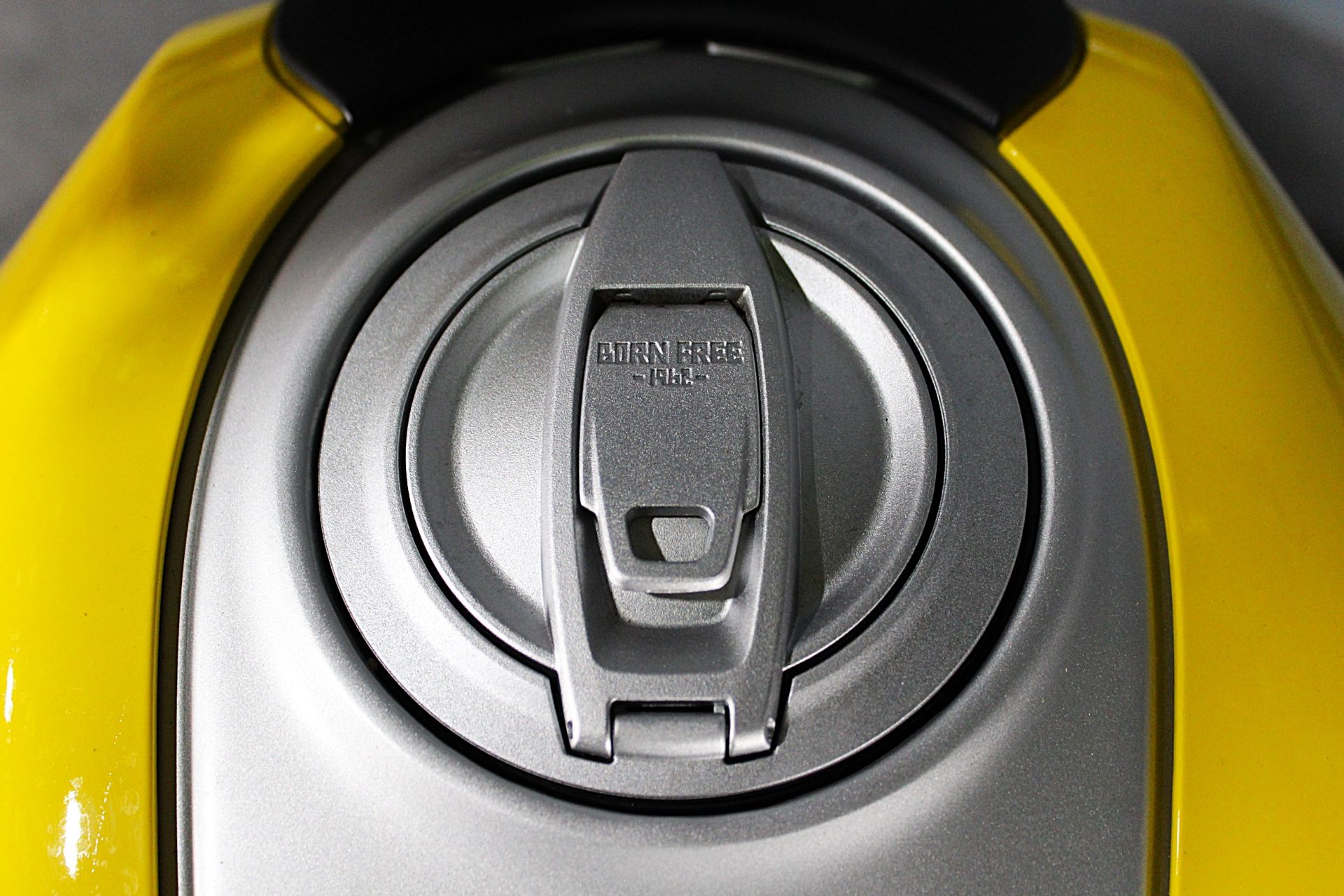 2024 Ducati Scrambler Icon in Portland, Oregon - Photo 6