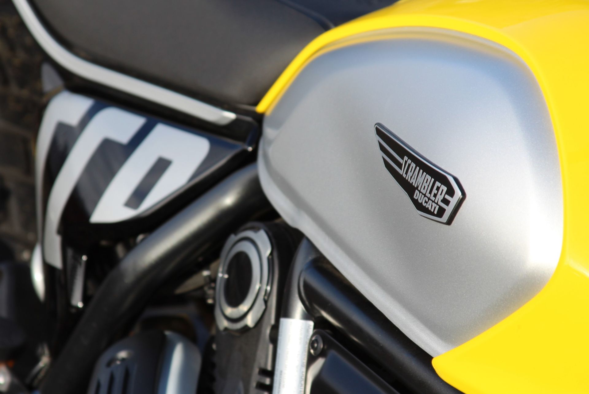 2024 Ducati Scrambler Icon in Portland, Oregon - Photo 3