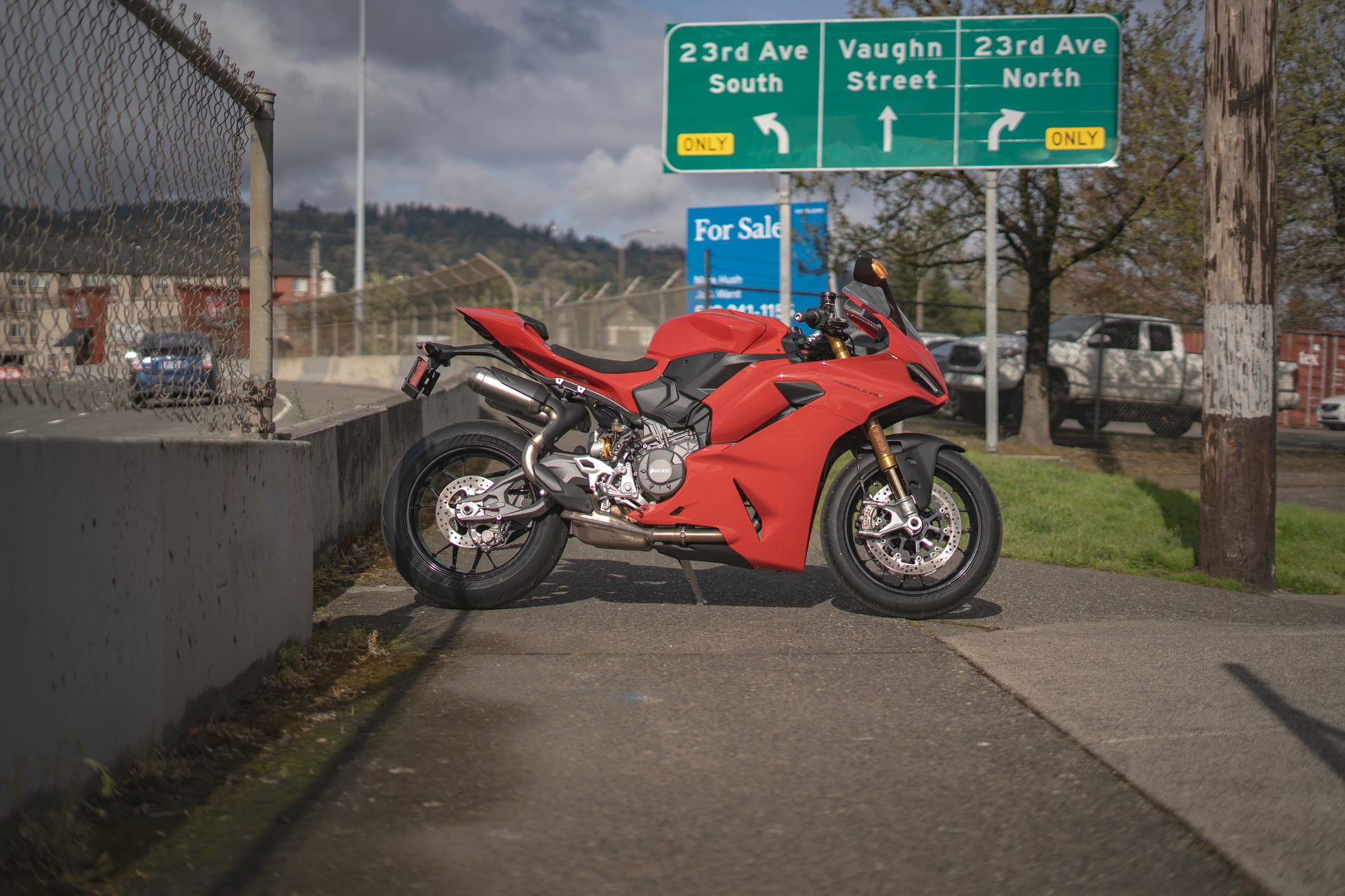 2025 Ducati Panigale V2 S in Portland, Oregon - Photo 6