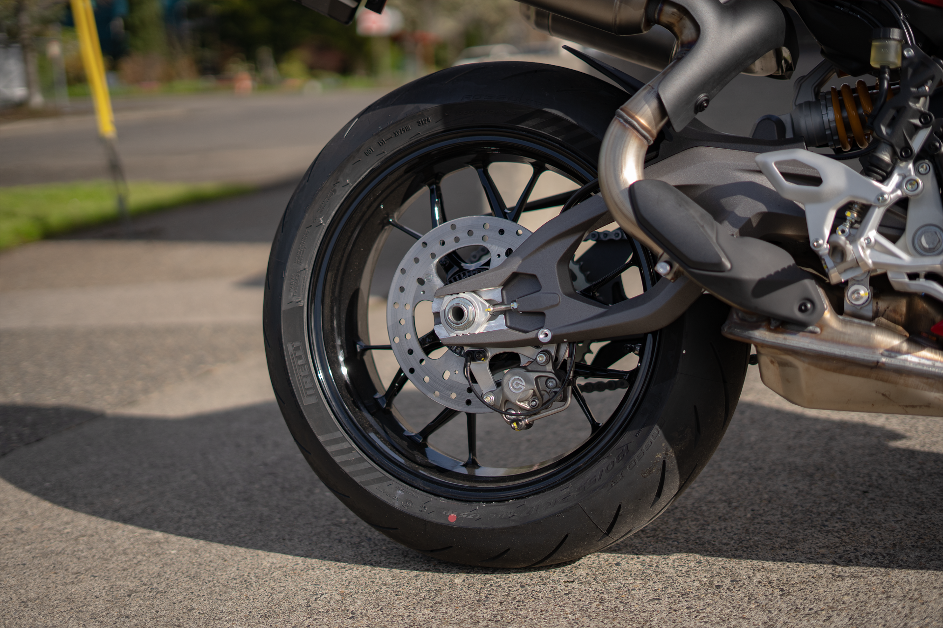 2025 Ducati Panigale V2 S in Portland, Oregon - Photo 9
