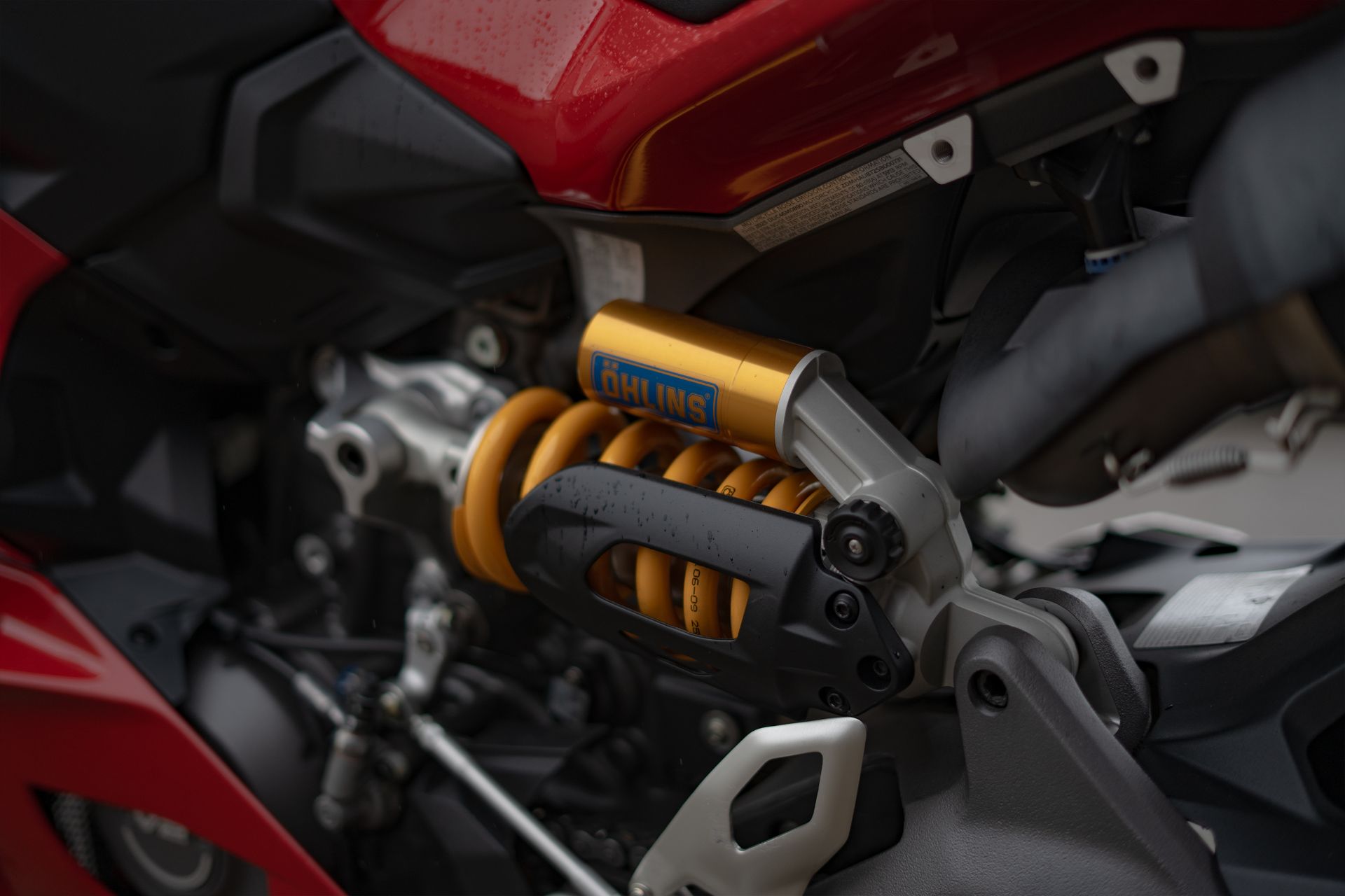 2025 Ducati Panigale V2 S in Portland, Oregon - Photo 5