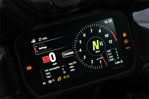 2026 Ducati Multistrada V4 S Travel & Radar in Portland, Oregon - Photo 4