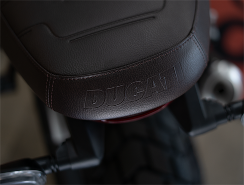 2025 Ducati Scrambler Nightshift in Portland, Oregon - Photo 3