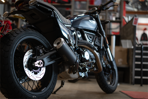 2025 Ducati Scrambler Nightshift in Portland, Oregon - Photo 4